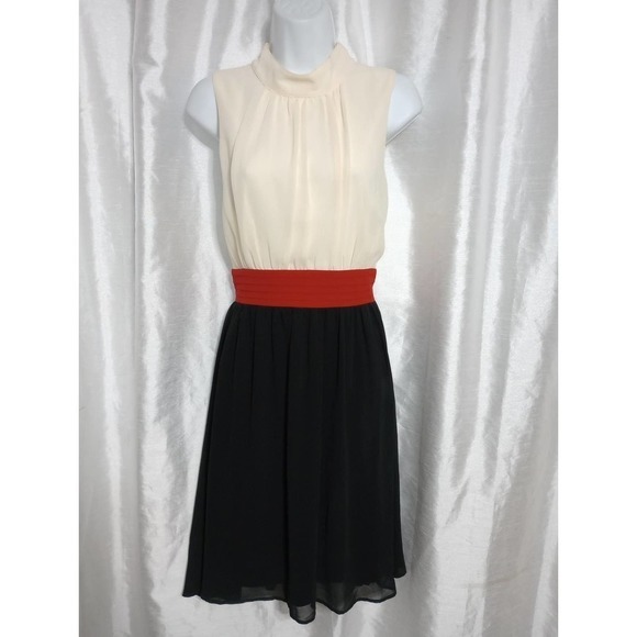 Classy FERVOUR Black Red Ivory Party Dress w pearl buttons - Picture 2 of 9